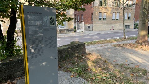 Erinnerungs-Stele in Reinsburgstraße