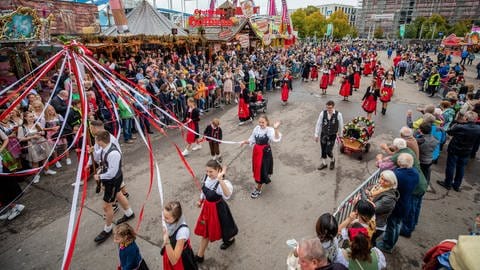 Umzug zum Cannstatter Volksfest 2022