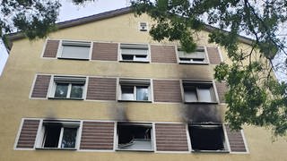 Die Wohnung im zweiten Obergeschoss des Hauses stand in Flammen.