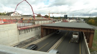 Er ist 850 Meter lang, 37 Meter breit und 100 Millionen Euro teuer - der Tunnel zwischen Böblingen und Sindelfingen. 