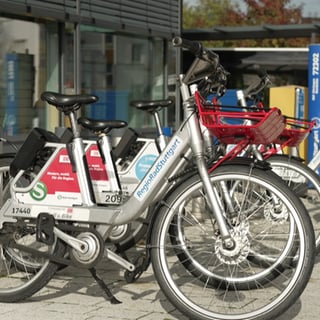 Eine Verleihstation von "RegioRadStuttgart" in Ditzingen.