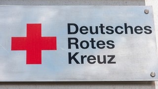 Das Sozialministerium Baden-Württemberg plant das Krankenhaus vom Deutschen Roten Kreuz in Stuttgart-Bad Cannstatt zu einer forensischen Psychiatrie umzubauen. Der Bezirksbeirat reagiert verhalten auf das Projekt des Landes.