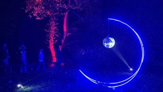 Lichtinstallationen der Leuchtenden Traumpfade im Blühenden Barock 2024