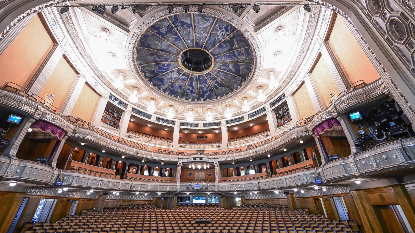 Der Zuschauerraum im Opernhaus in Stuttgart