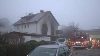 Die Feuerwehr wurde zu einem Wohnhausbrand in Leinfelden-Echterdingen gerufen.