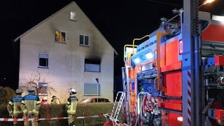  Bei einem Brand in einem Stuttgarter Mehrfamilienhaus sind zwei Menschen ums Leben gekommen