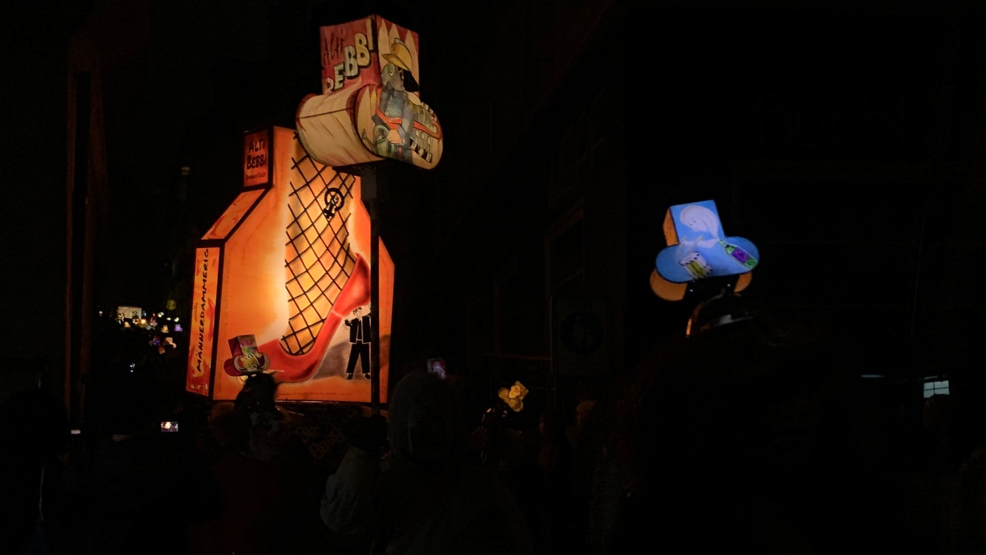 "Morgestraich: Vorwärts, Marsch!" - Basler Fasnacht Hat Begonnen - SWR ...