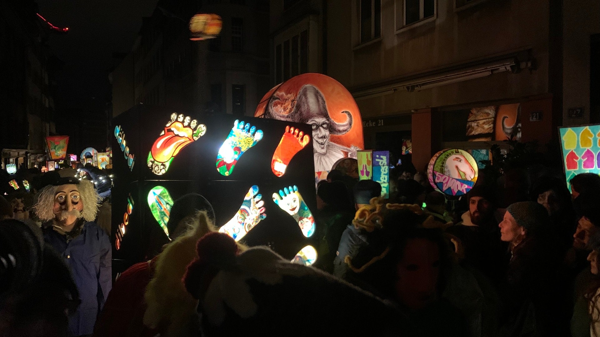 "Morgestraich: Vorwärts, Marsch!" - Basler Fasnacht Hat Begonnen - SWR ...