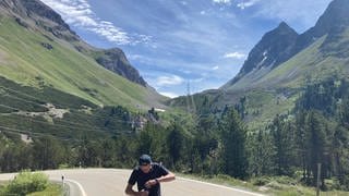 Mit dem Fahrrad über die Alpen nach Italien an den Comer See