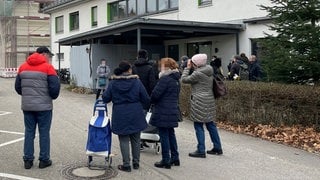 Großer Andrang bei der Freiburger Tafel.