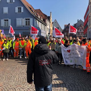 Im Ortenaukreis beteiligten sich am Mittwoch rund 500 Beschäftige des Öffentlichen Dienstes am Warnstreik der Gewerkschaft Verdi. 