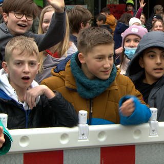 Das Schönauer Gymnasium ist eingezäunt. Das ist eine Sicherheitsauflage des Landratsamtes. 