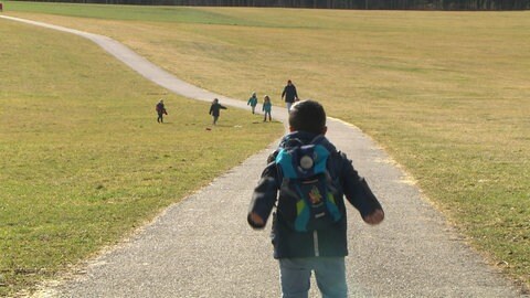 Am Villinger Warenberg sind viele Kinder unterwegs. Eltern fürchten um die Sicherheit ihrer Sprösslinge.