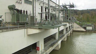 Am Rhein bei Albbruck gibt es Pläne für den Bau ein großes Wasserstoffkraftwerks.