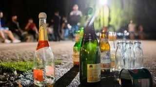 Raves - also Partys, meist draußen - dürfen legal im Freiburger Dietenbachpark stattfinden. Doch jetzt beschweren sich Anwohner über den Lärm.