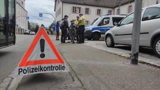 Polizei führt Fahrradkontrolle in Lörrach durch