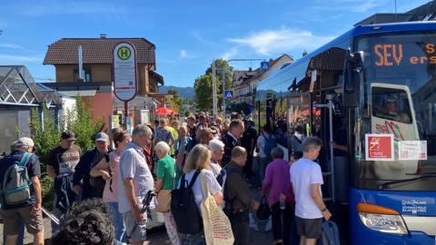 Buspendelverkehr zwischen Kirchzarten und Titisee-Neustadt