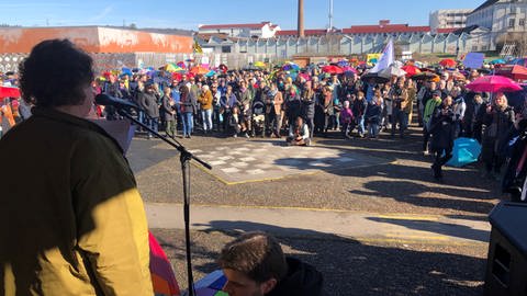 Demo gegen Rechts auf Schöpflin-Areal