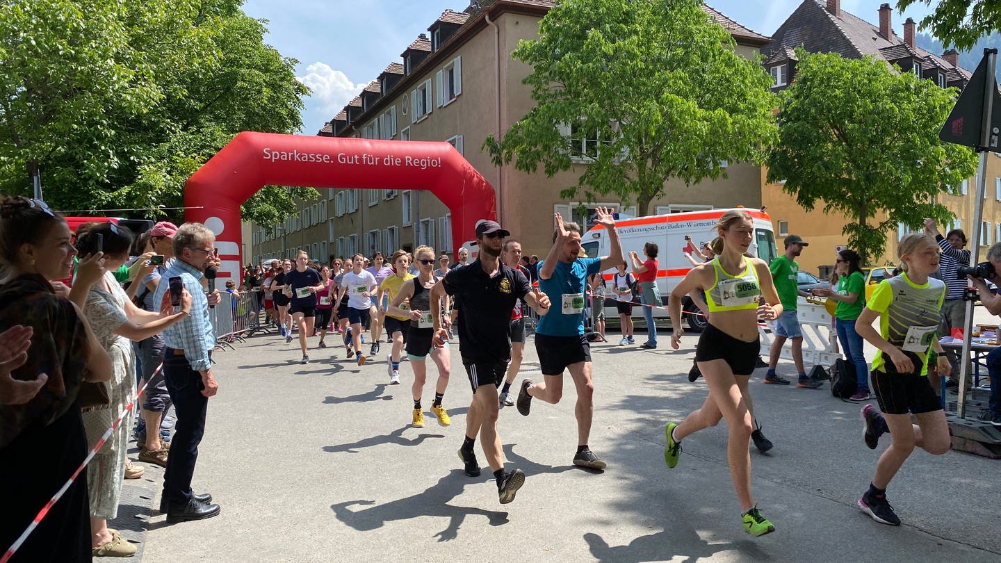 Rund 900 Personen haben beim vierten Rainforest Run in Freiburg teilgenommen.
