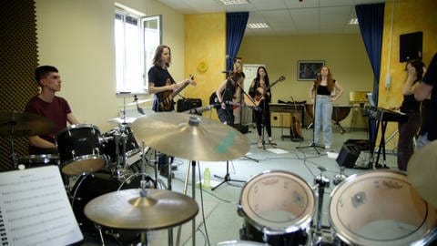 Die Band United Strangers der Jugendmusikschule Breisach. Für die jungen Musiker ist der Auftritt auf dem Pinot-and-Rock-Festival eine große Sache.