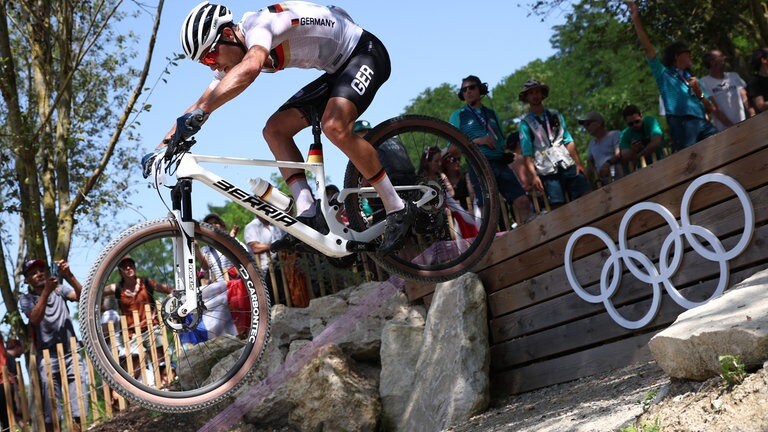 Mountainbiker Julian Schelb aus Münstertal erreichte Platz 15 im Cross-Country-Rennen am Montag (29. Juli)