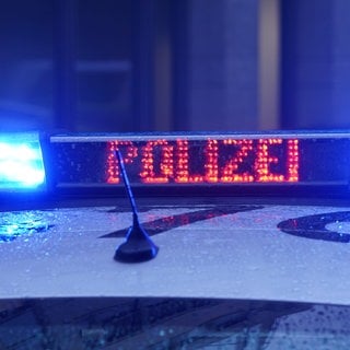 Nach brutalen Attacken in Oppenheim hat die Polizei die mutmaßliche Täterin gefasst. 