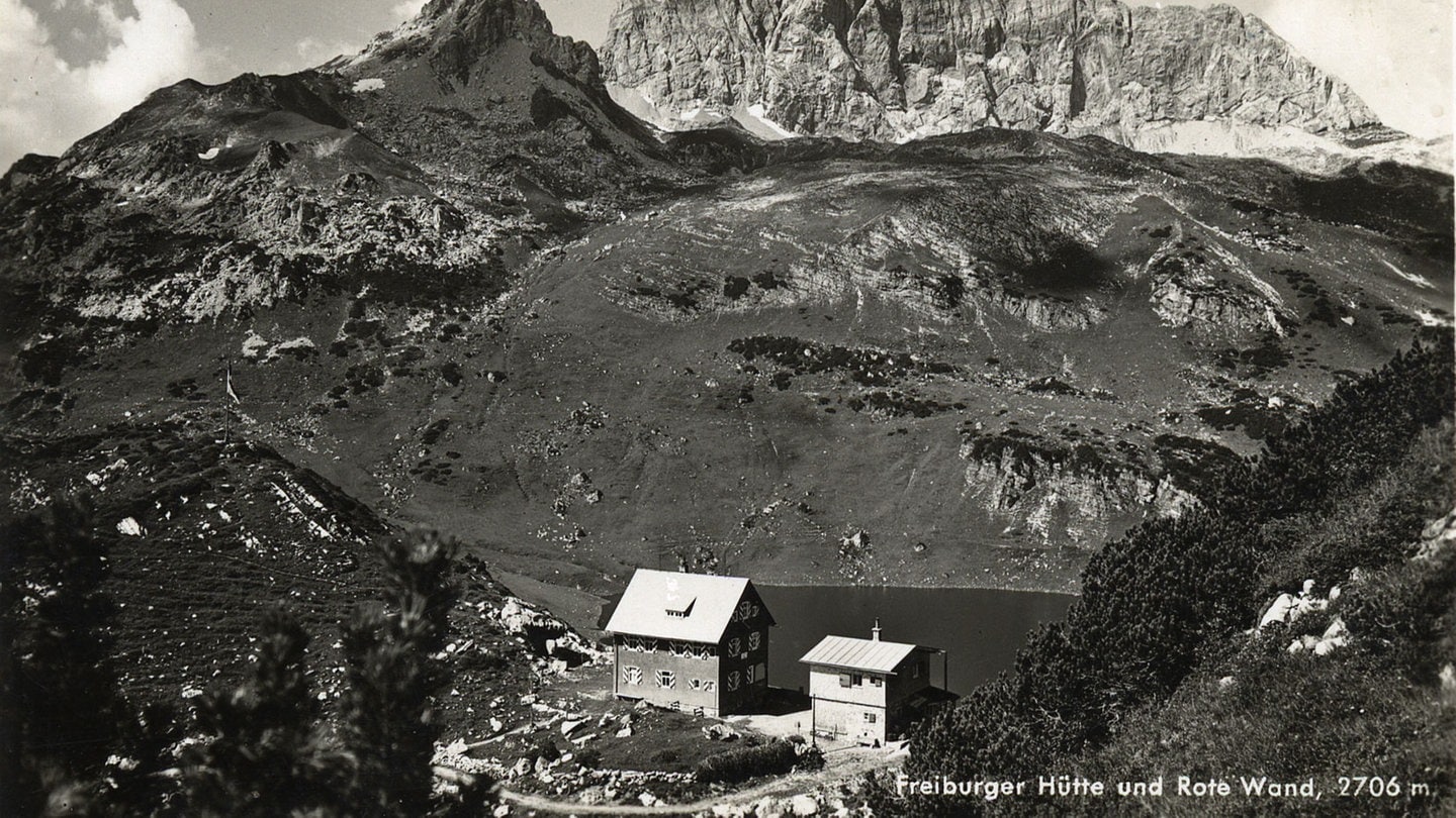 Die Freiburger Hütte, eine Schutzhütte der Sektion Freiburg-Breisgau des Deutschen Alpenvereins. Sie liegt in Vorarlberg (Österreich).