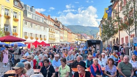 Der Weltrekordversuch lockte am Samstag viele Besucherinnen und Besucher in die Waldkircher Innenstadt. 