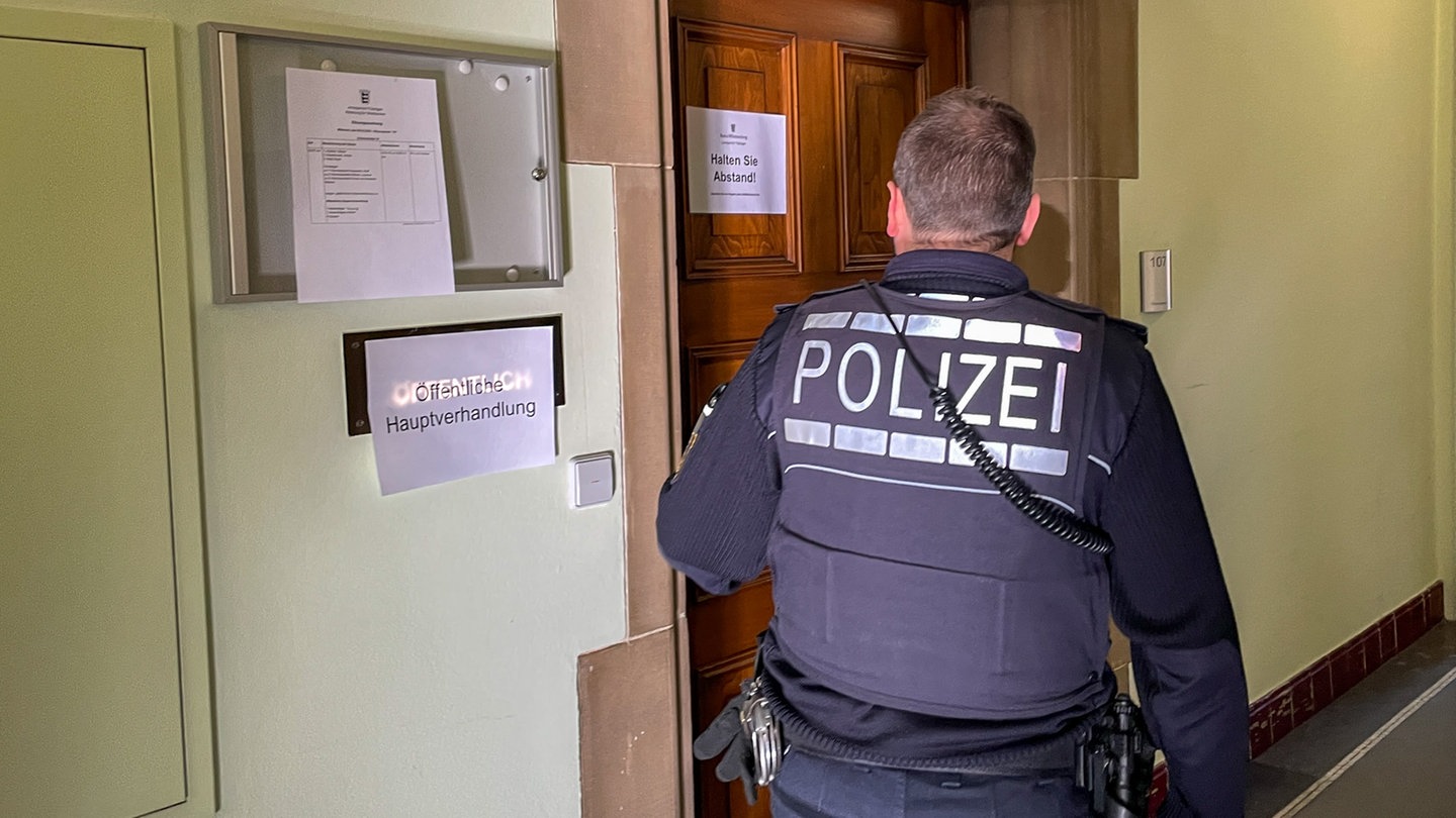 Prozess In Tübingen: Gewalt Gegen Polizisten - SWR Aktuell