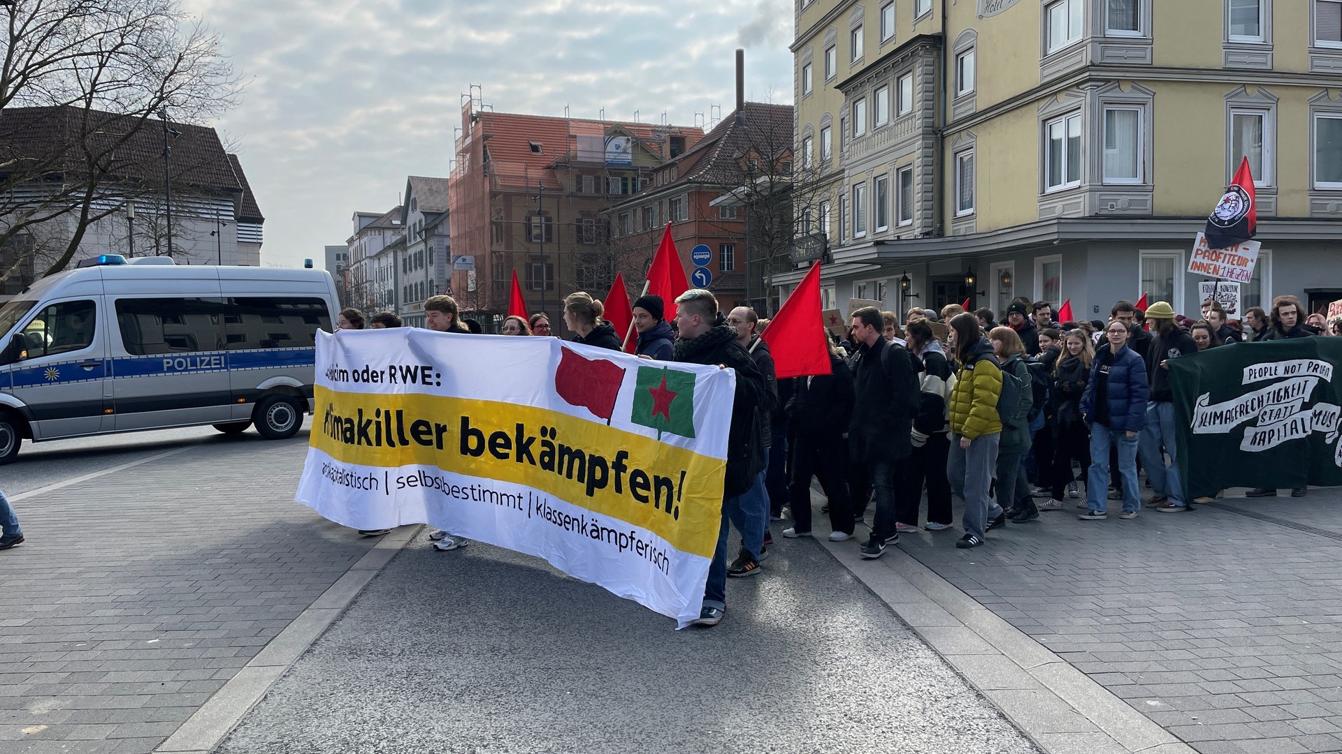 Klimastreik: Fridays For Future Stürmten Schulen In Freiburg - SWR Aktuell