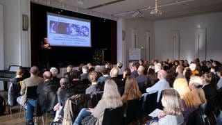 Publikum bei der Präsentation des Zertifikatsstudium Begabtenförderung an der Universität Tübingen 