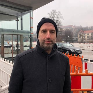 Oberbürgermeister Boris Palmer in Tübingen auf der Baustelle am Hauptbahnhof