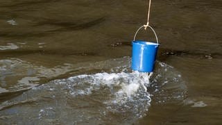 Viele Landkreise verbieten wegen Wassermangel die Wasserentnahme aus Flüssen