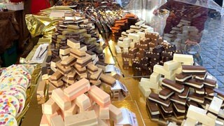 Viele Nougatvarianten auf der ChocolART in Tübingen.