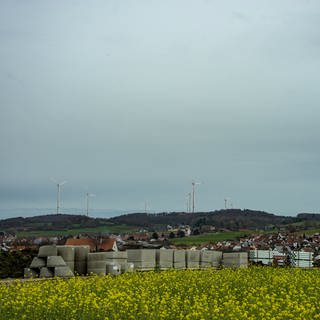 Fotomontage von möglichem Standort für WEA in Grossengstingen.