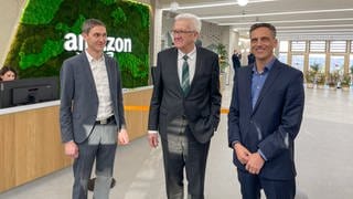 Amazon eröffnet am 28.02.2023 in Tübingen im Cyber Valley ein Forschungszentrum für Künstliche Intelligenz. Winfried Kretschmann, Grüne, Ministerpräsident von Baden Württemberg, ist bei der Eröffnung anwesend.