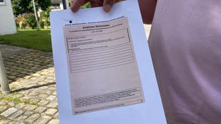 Ein Wahlzettel ganz ohne Namen - bei der Wilden Wahl in Horb-Dettensee muss man sich überlegen, wen man draufschreibt