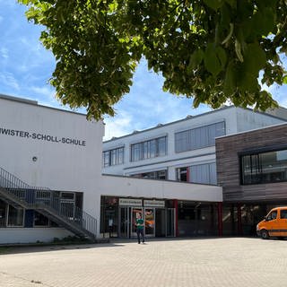 Abiturienten hatten einen Teil der Geschwister-Scholl-Schule in Tübingen im Rahmen ihres Abistreichs verwüstet. Der Schulleiter zeigte sich sehr enttäuscht.