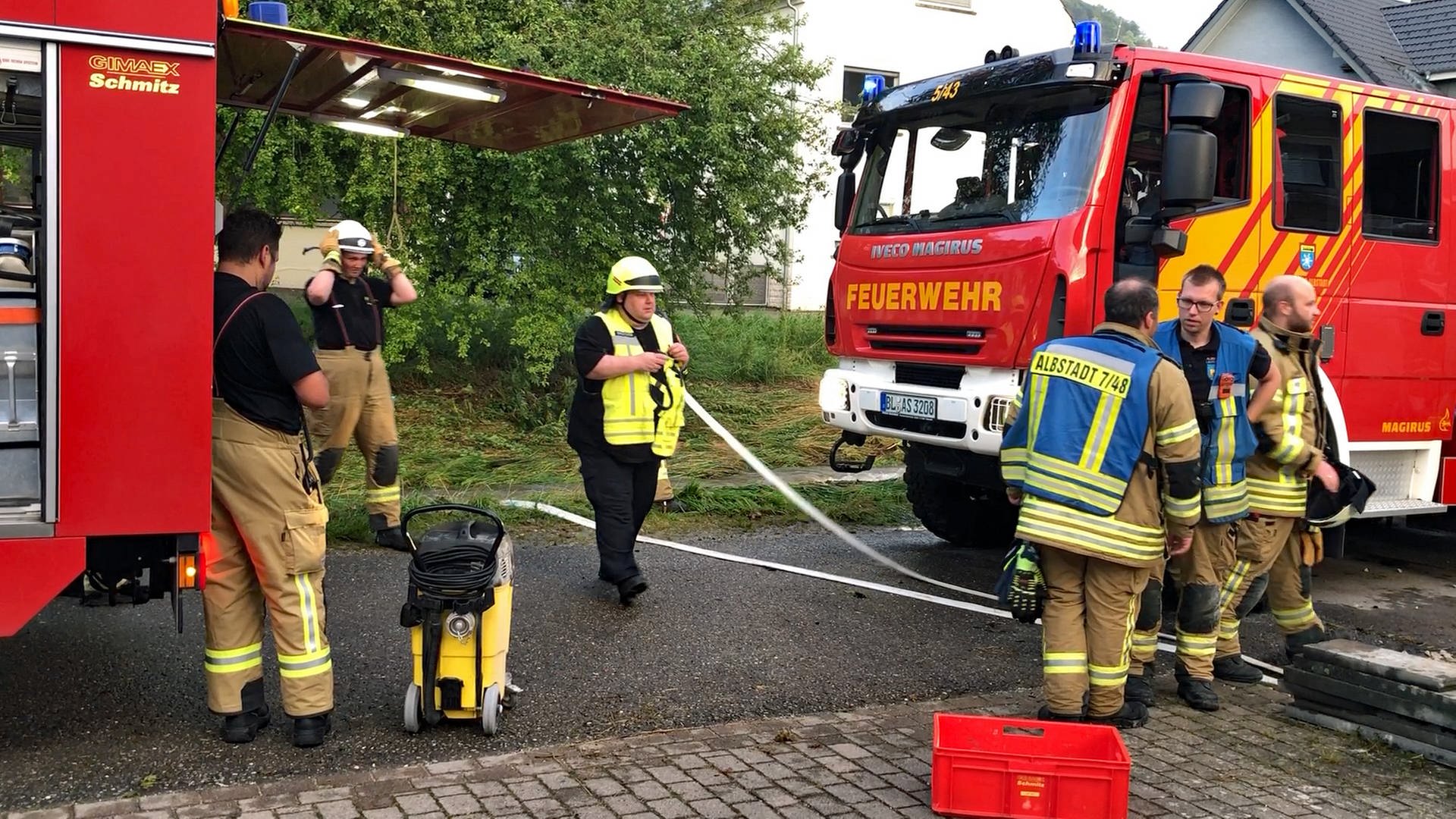Vollgelaufene Keller nach Starkregen: Rund hundert Feuerwehreinsätze im Zollernalbkreis