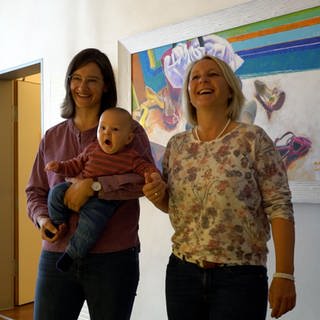 Mithilfe einer Samenspende konnten Anna und Christiane ein Kind bekommen - per Inseminasation im Kinderwunschzentrum in Tübingen.