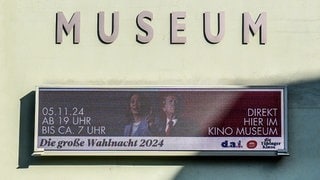 Am Abend wird im Museum Kino in Tübingen die US-Präsidentschaftswahl übetragen. Mit viel Unterhaltung und Diskussionen.