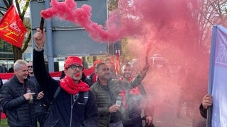 Warnstreik der IG Metall vor der Firma Erbe in Tübingen