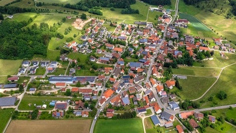 Hayingen-Ehestetten. Bild aus dem Buch "Der Landkreis Reutlingen von oben", erschienen im Silberburg-Verlag