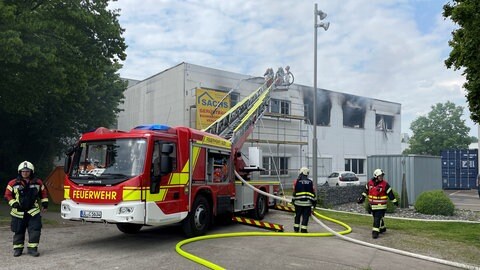 Weststadt In Ulm: Brand In Rohbau Eines Sanitätshauses - SWR Aktuell