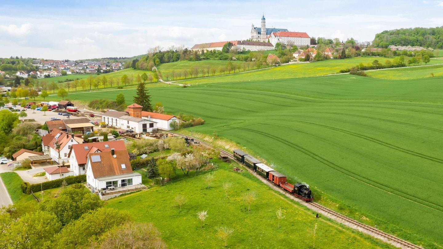 Heimattage 2024 Diese Stars kommen auf das Härtsfeld SWR Aktuell