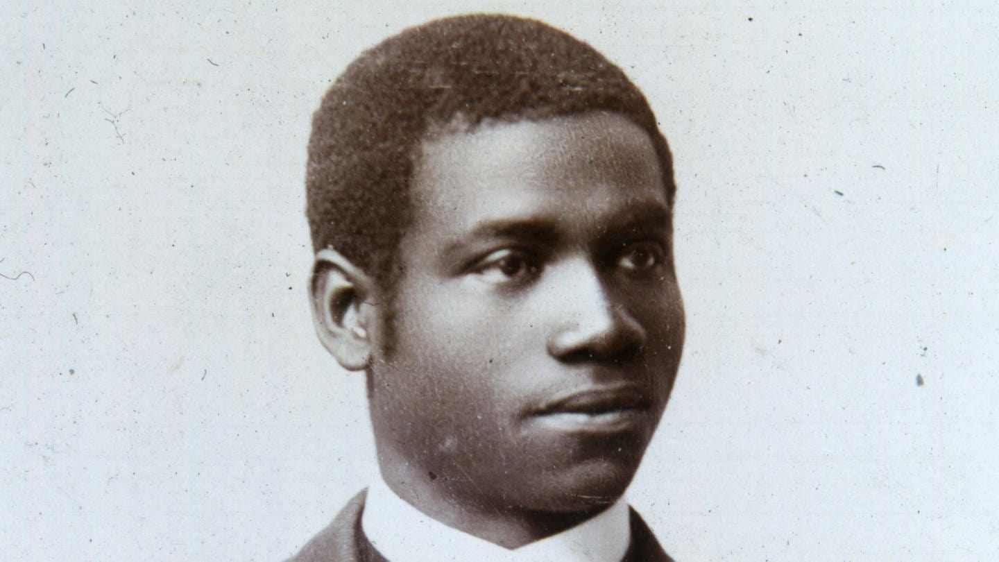 Ein historisches Porträtbild von König Rudolf Duala Manga Bell aus Kamerun, der von 1891 bis 96 in Aalen lebte.