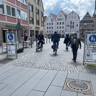 Radfahrer in der Ulmer City - bald könnten es noch mehr werden. Die Stadt will das Radwegenetz besser ausbauen.