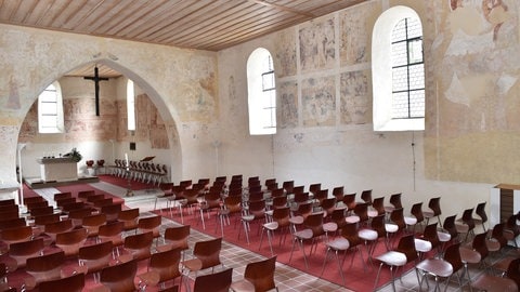 Am Tag des offenen Denkmals sind die Malereien in der St. Afra Kapelle in Schelklingen zu sehen (Archivbild).