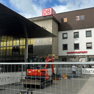 Wegen Baustelle werden am Schwörwochenende viele Zugverbindungen am Ulmer Hauptbahnhof ausfallen. 