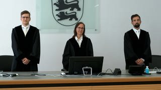 Die Vorsitzende Richterin am Landgericht Ulm hat am Montag die Entscheidung im Erbstreit um Erwin Müller verkündet - die Klage seiner Adoptivkinder wurde abgewiesen.